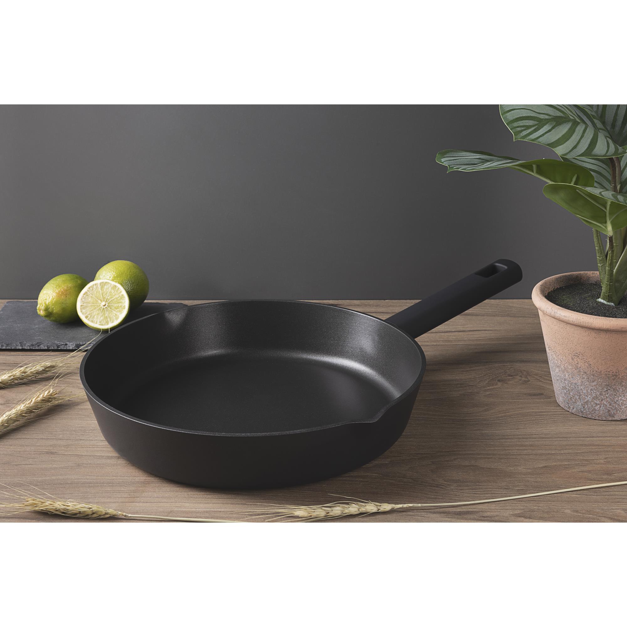 Sartén de Aluminio Forjado MasterPro Inducción 28 cm By Lionel Rigolet