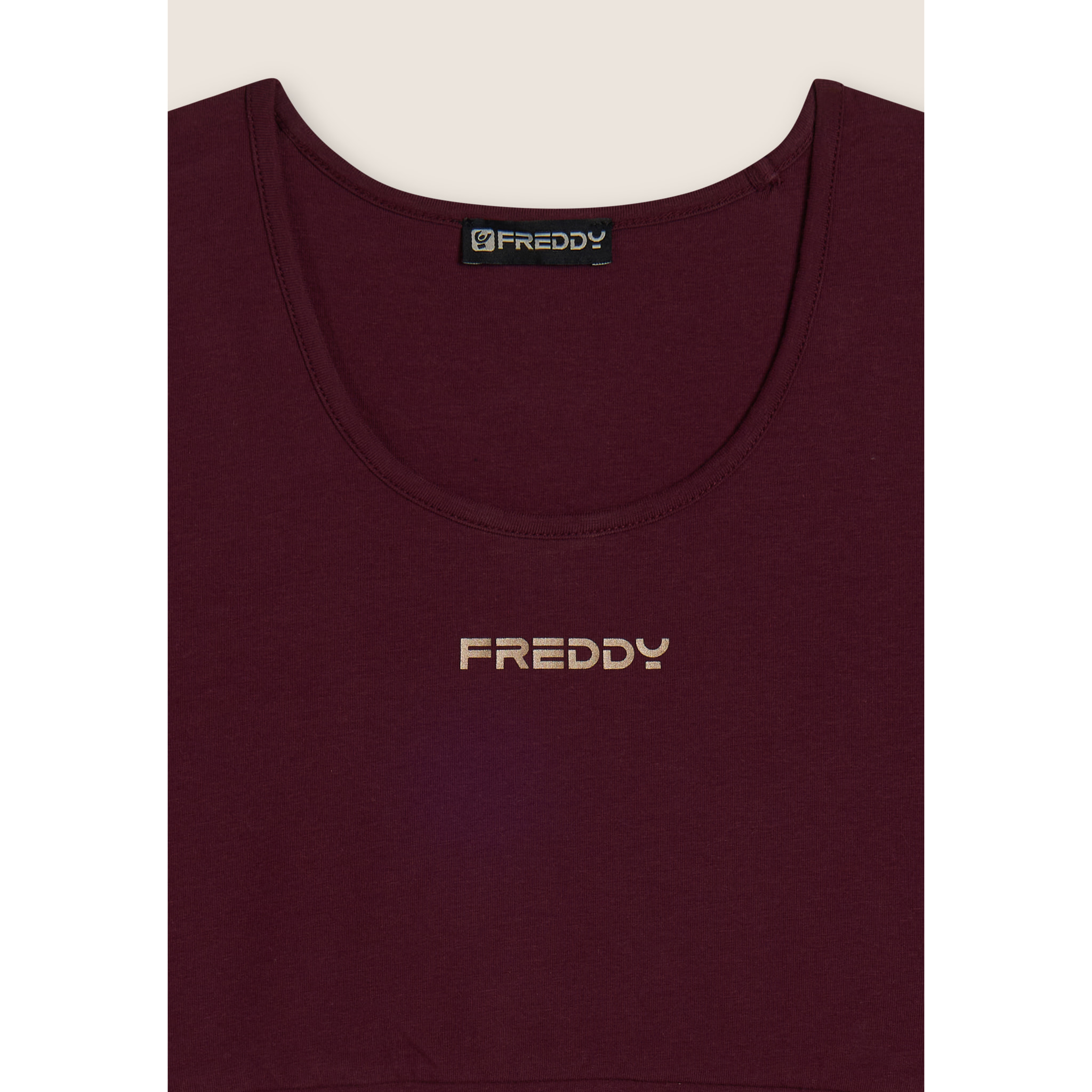 Top sportivo da donna con retro vogatore