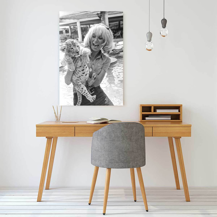 Tableau cinema vintage mireille darc et un léopard  Tableau plexiglas