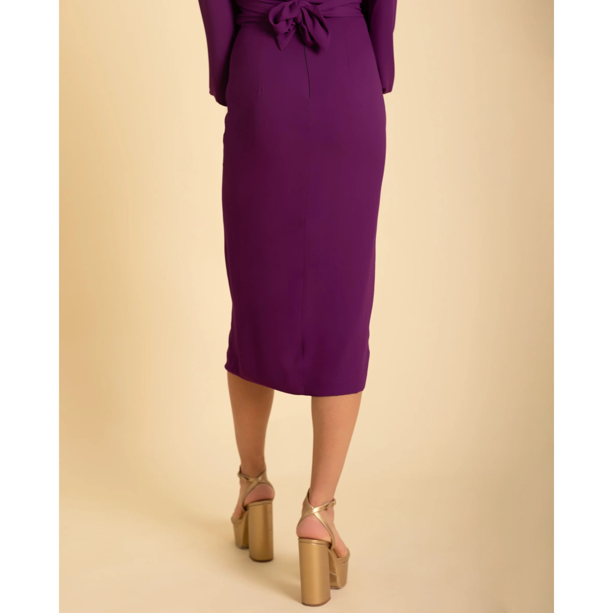 Falda midi de tubo elegante