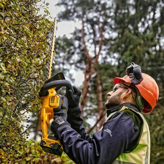 Taille haies XR 18V lamier de 55 cm - Solo - DEWALT - DCMHT563N-XJ