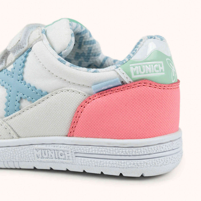 MUNICH G-3 KID VCO 461 Zapatillas Infantiles de Fútbol Sala Blancas con Detalles Rosa y Celeste con Triple Velcro
