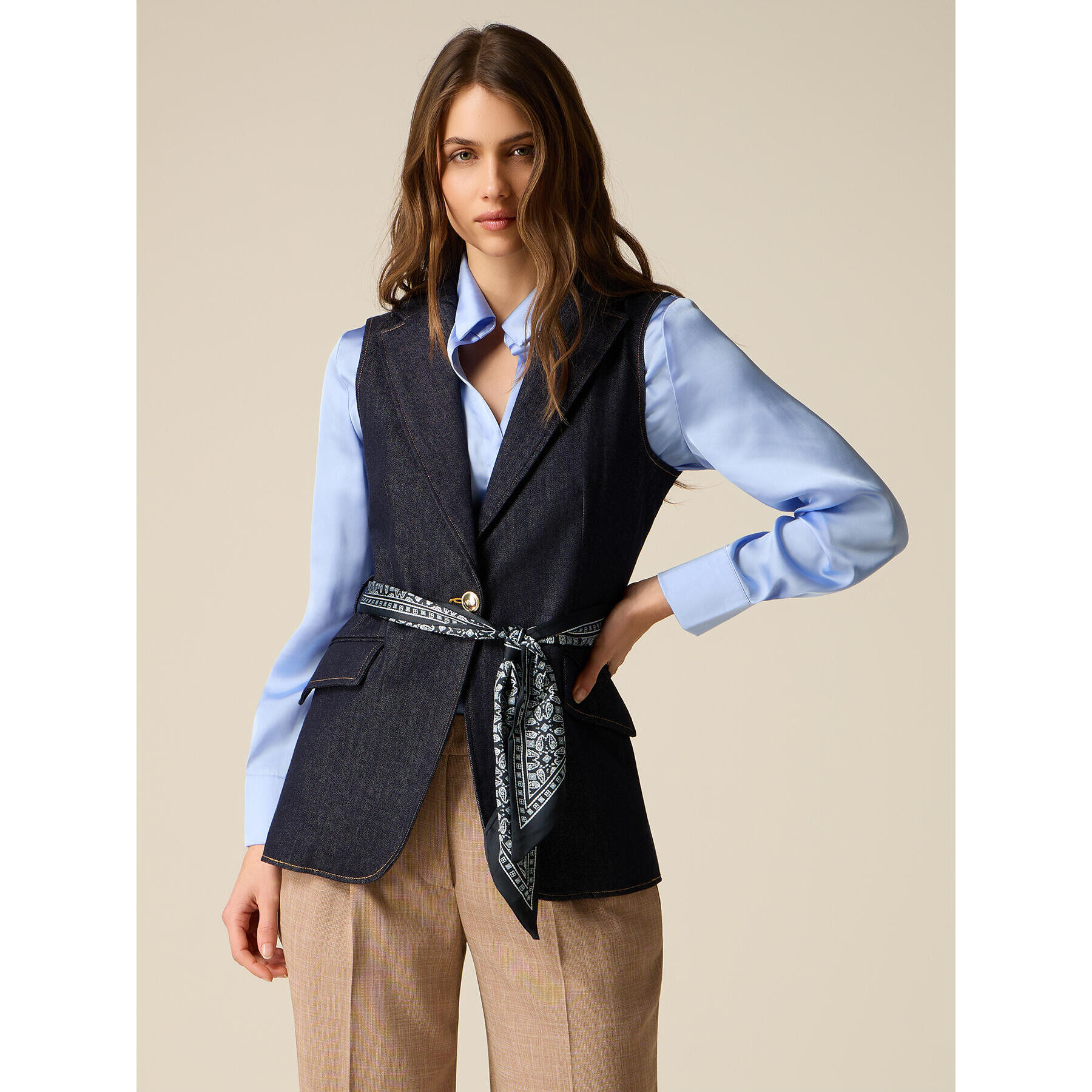 Oltre - Chaleco de denim con cinturón pañuelo - Azul