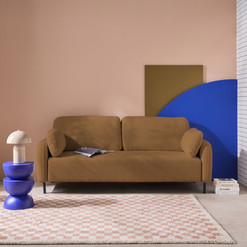 Canapé 3 places eucalyptus. bouclette beige foncé et piétement métal Teddy