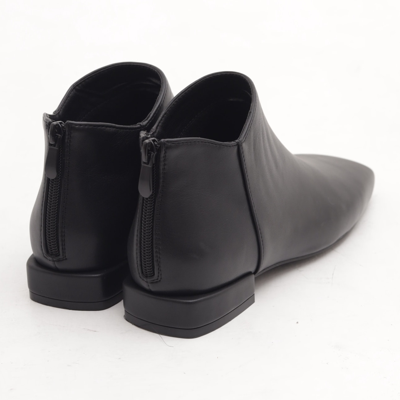 STIVALETTO FLAT QUADRATO NERO