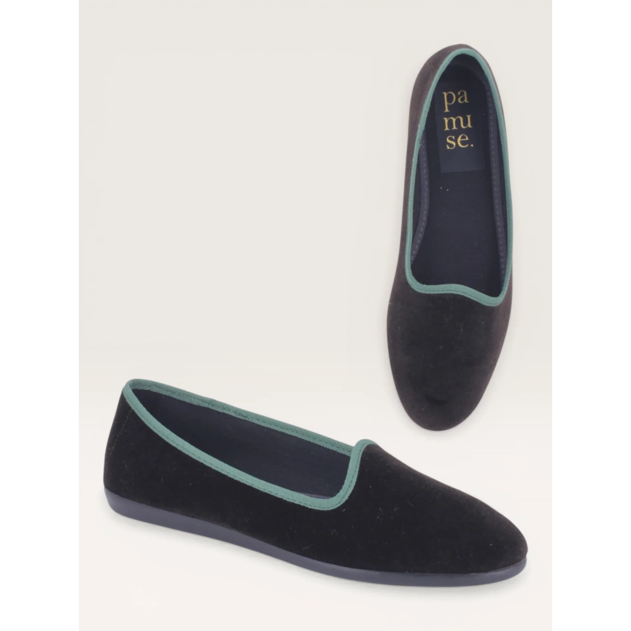 PAUSE BrownSageGreen