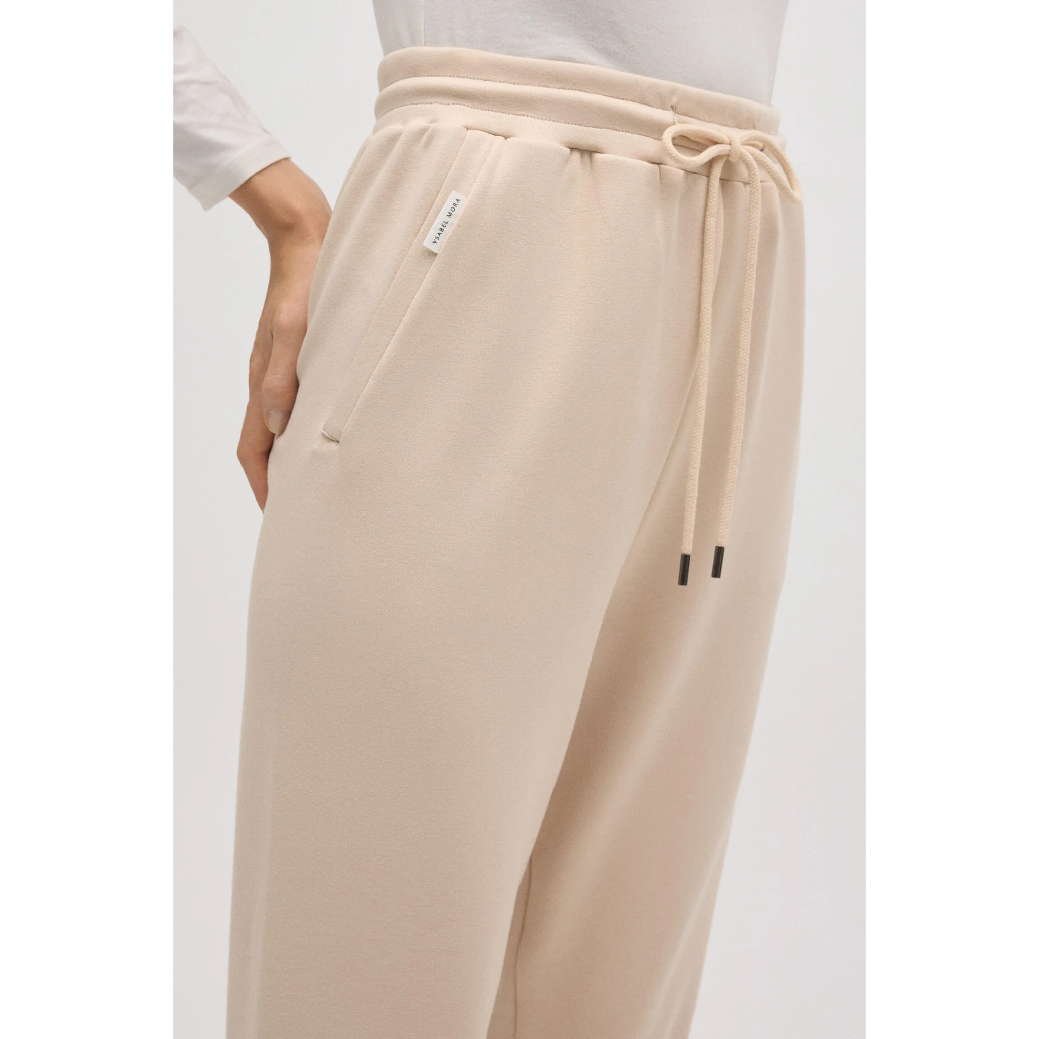 Pantaloni jogger fluidi color avorio