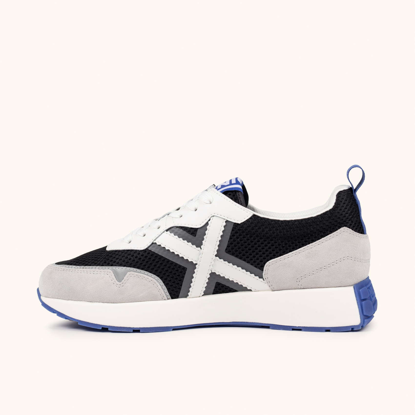 Zapatilla Heritage Running MUNICH XEMINE 100