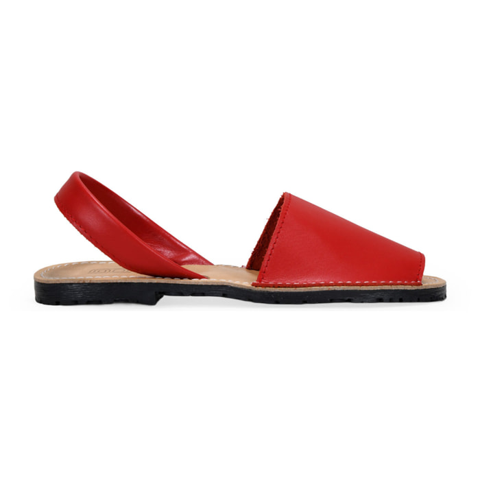 Abarcas planas en piel roja