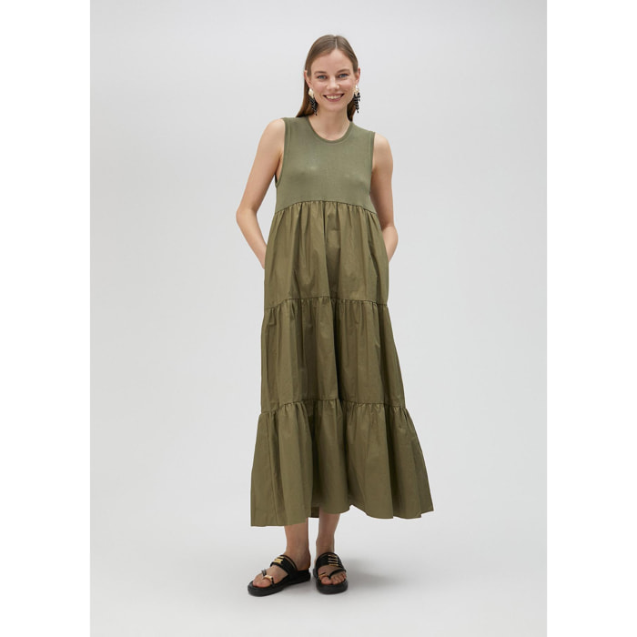 Vestito lungo con spalline