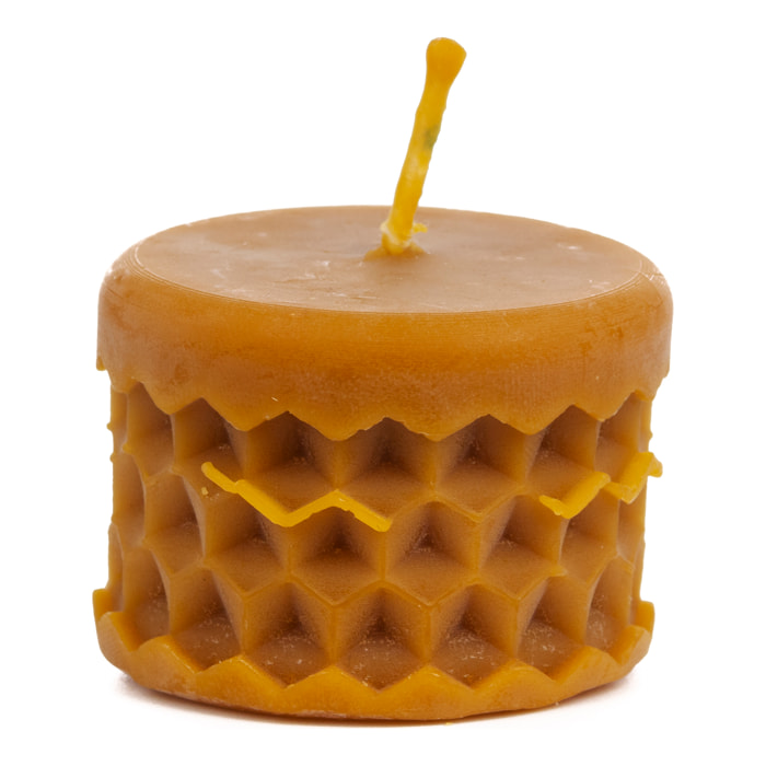 Vela de miel, de cera de abeja natural, diseño de panal. 3.5 Horas de duración.