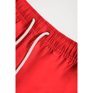 Costume rosso con particolare Polo Club