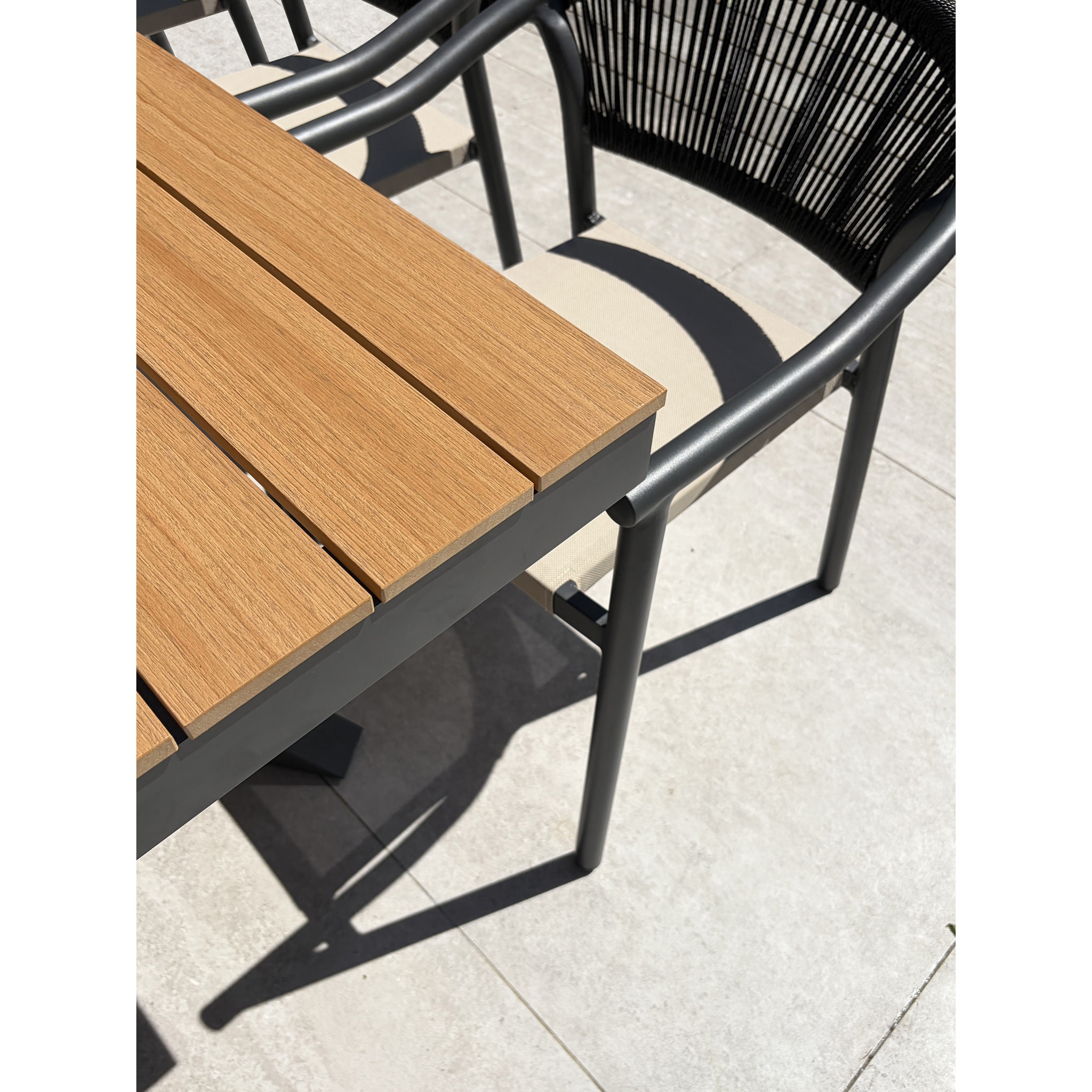 LAMU - Ensemble repas de jardin 6 places en alu - Gris anthracite
