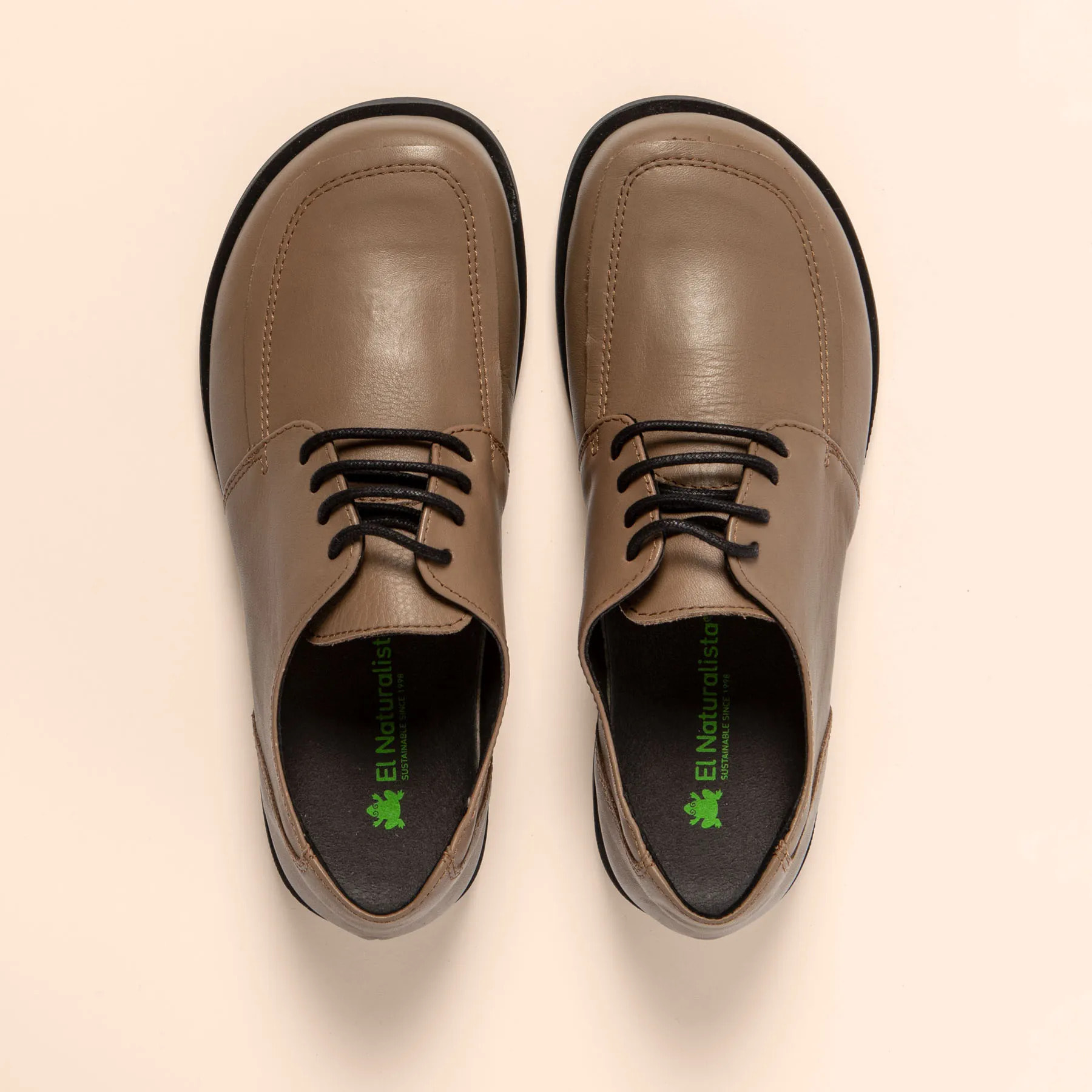 Zapatos N5876 SOFT NAPPA PLUME / ARENISCA color Plume