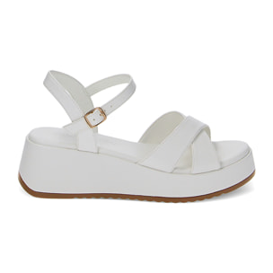 Sandalo bianco, zeppa 5,5 cm