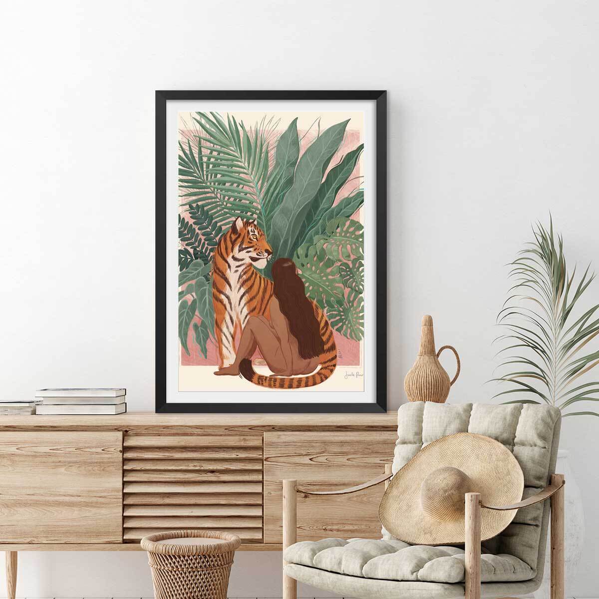 Poster jungle woman Affiche + cadre en bois - Noir