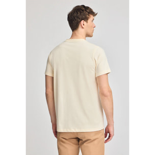 Camiseta color crudo de cuello redondo y Big Rigby Go engomado