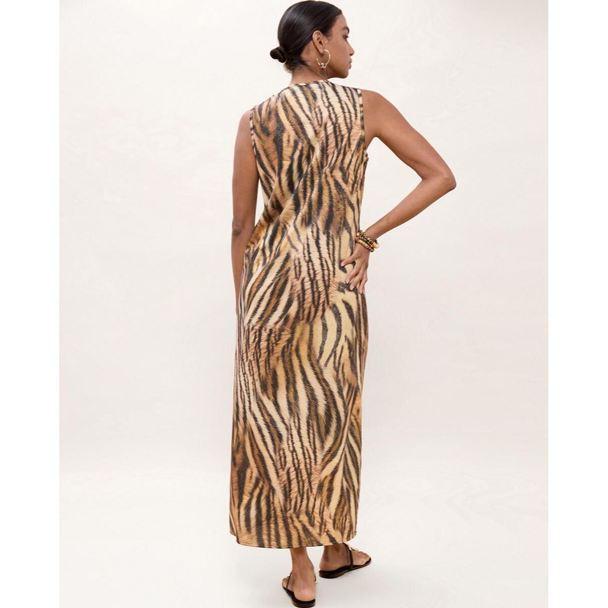 Abito con stampa circolare