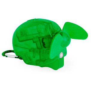 Ventilador vaporizador portátil con depósito de 35 ml y pulverización de agua. Incluye mosquetón para transportarlo cómodamente.