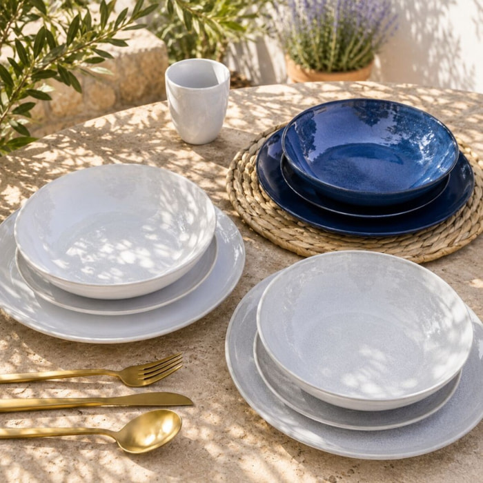 Lot de 6 grandes assiettes, OIA
