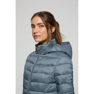 Chaqueta ultralight azul denim Cintia de capucha extraíble y bordado PC