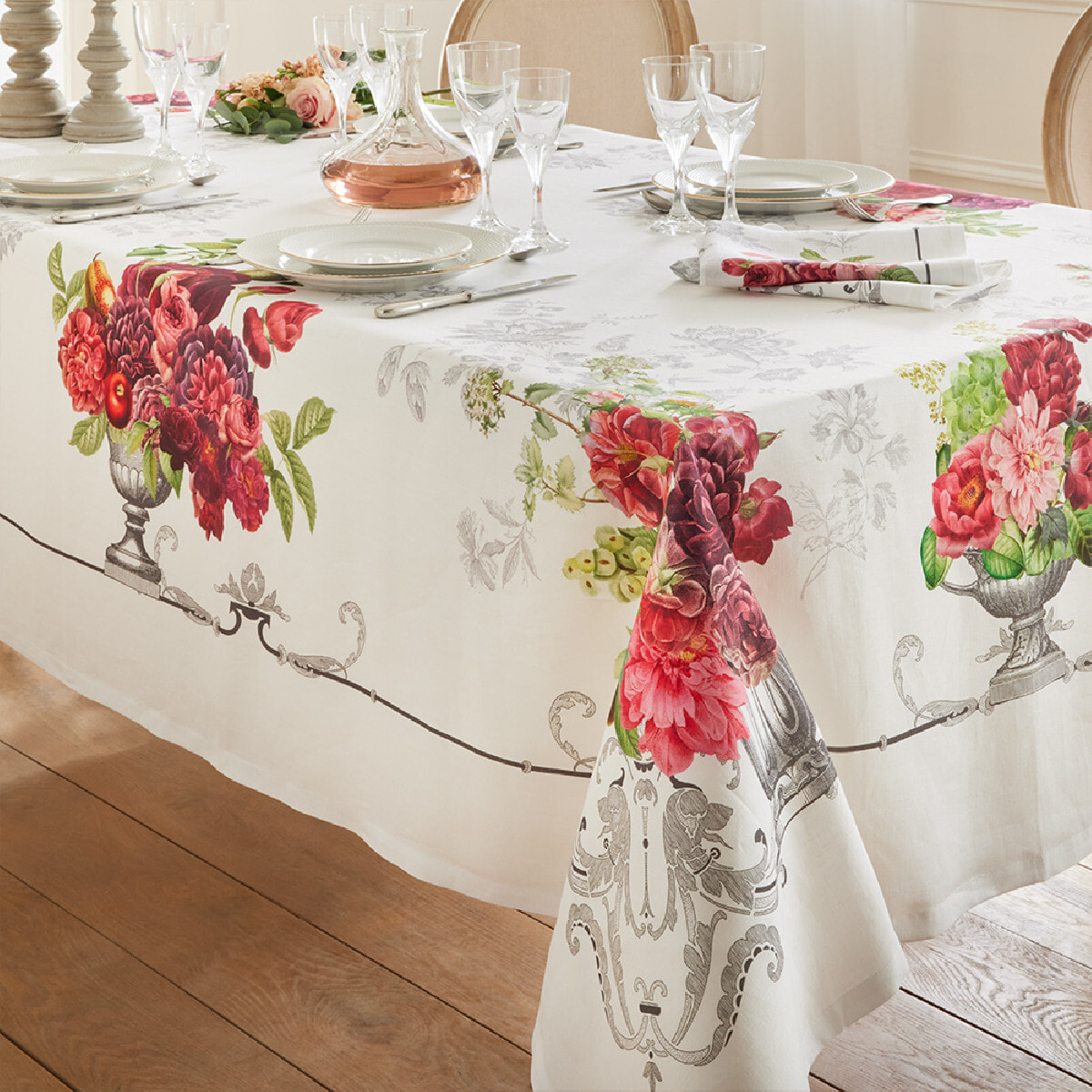 Nappe anti tache pur lin imprimé Banquet floral blanc