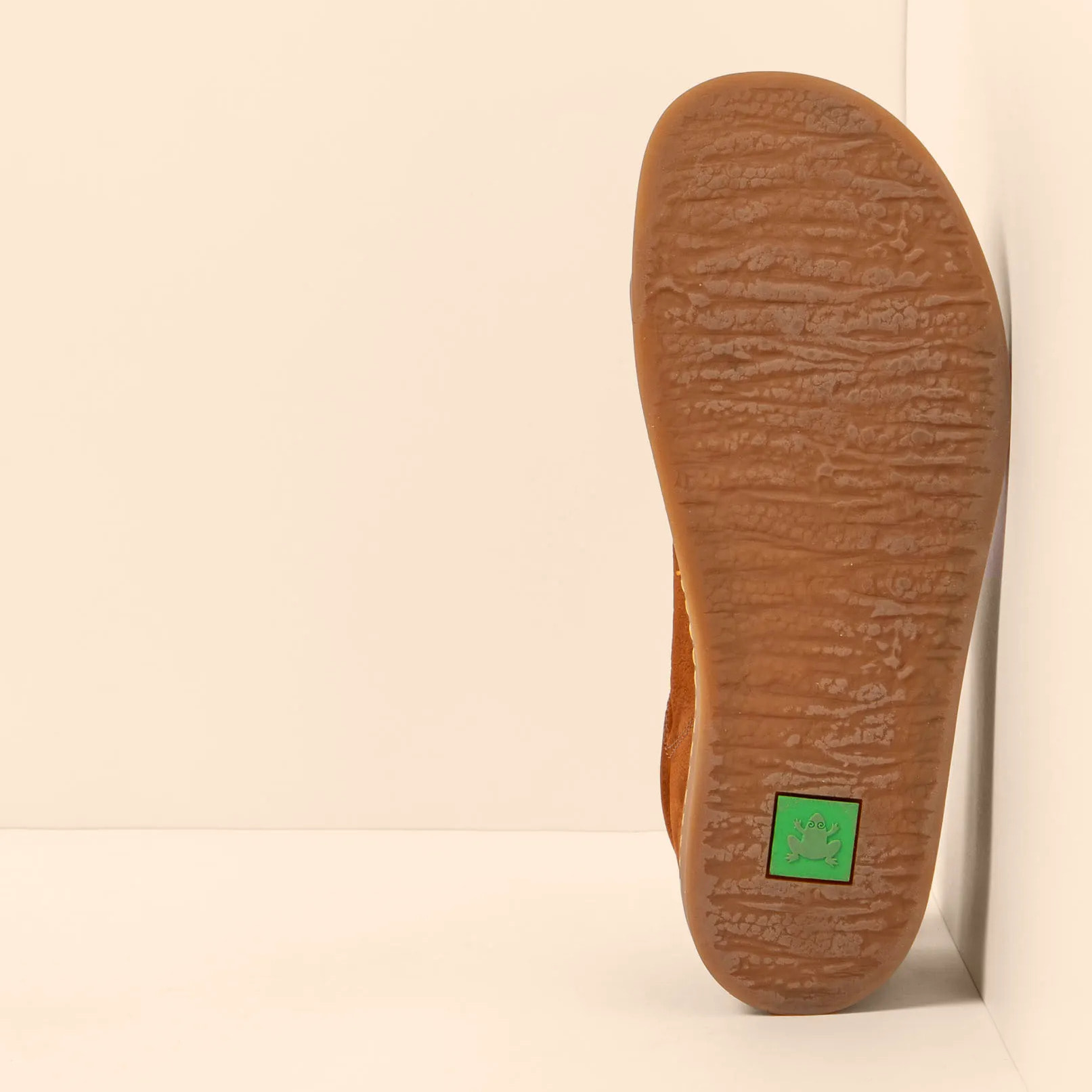 Zapatos N5910L NOBUCK LAVADO CUERO/ ORIGEN color Cuero