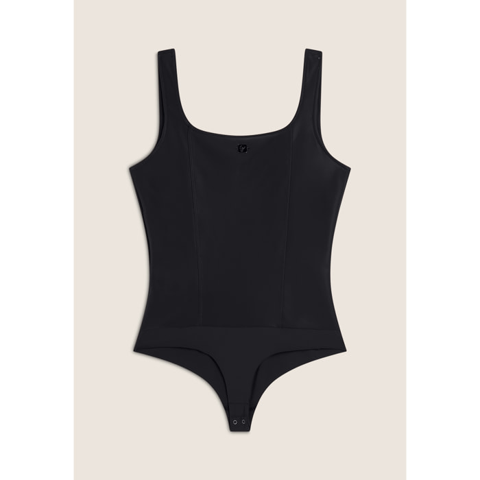 Body scollo quadrato in similpelle lucida