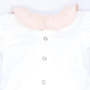 Camiseta body crudo con volante en el cuello rosa.