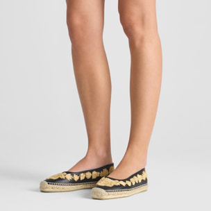 Alpargata Paris plana estilo bailarina en napa con motivos florales bordados