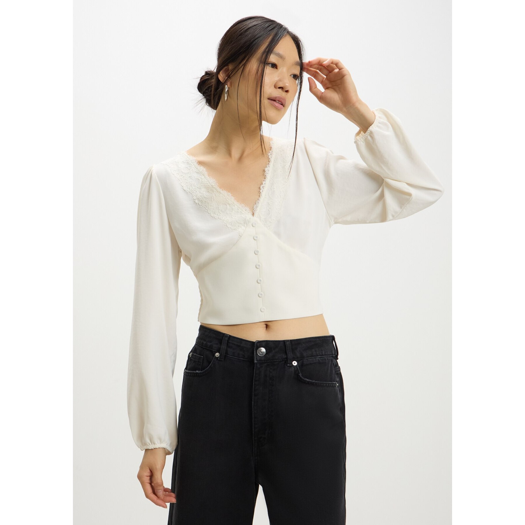 Camicia crop in pizzo