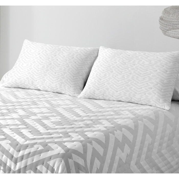 COLCHA SUAVE REVERSIBLE DN TRIANA PLATA