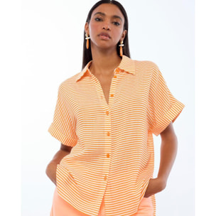 Maglietta a maniche corte con righe orizzontali