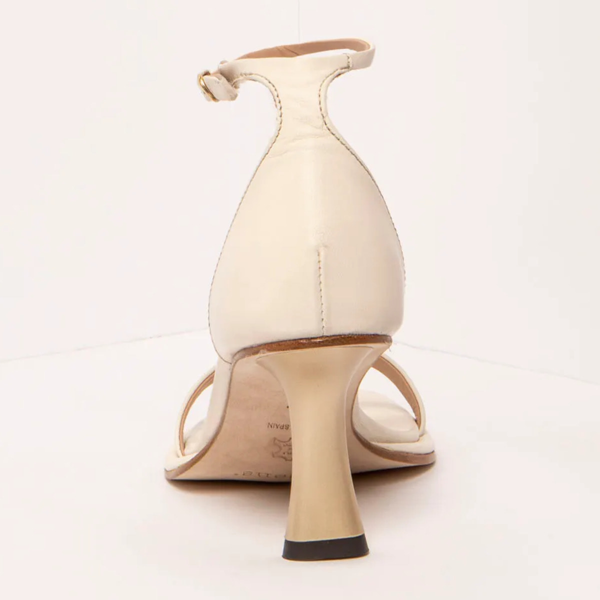 Sandalias con tacón S3193 NAPPA CREAM/ ALBANA color Cream