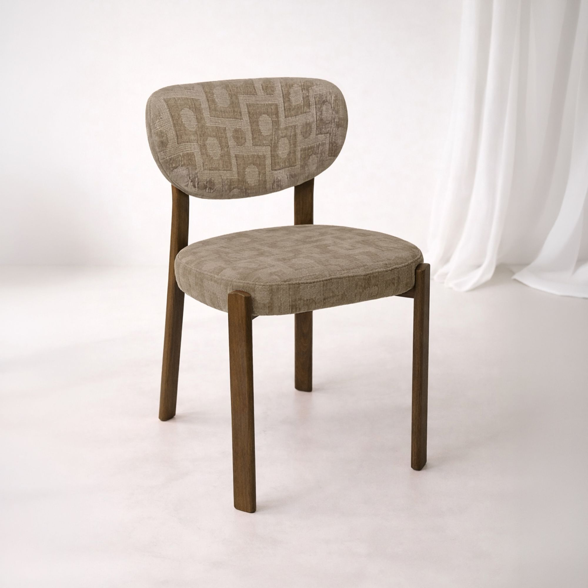 Lot de 2 chaises de table en tissu et bois taupes SUZIE