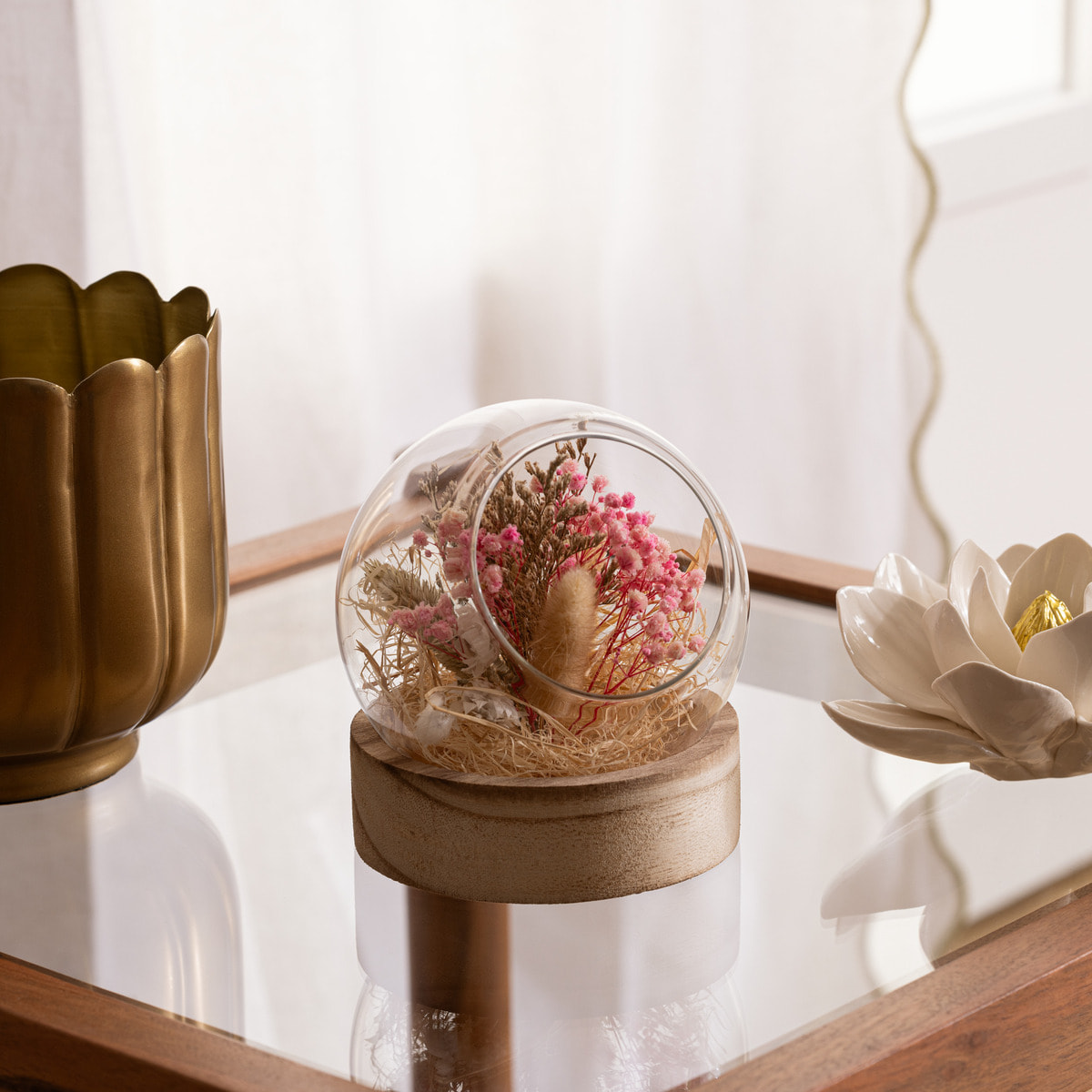 Composition boule fleurs séchées D12cm pria