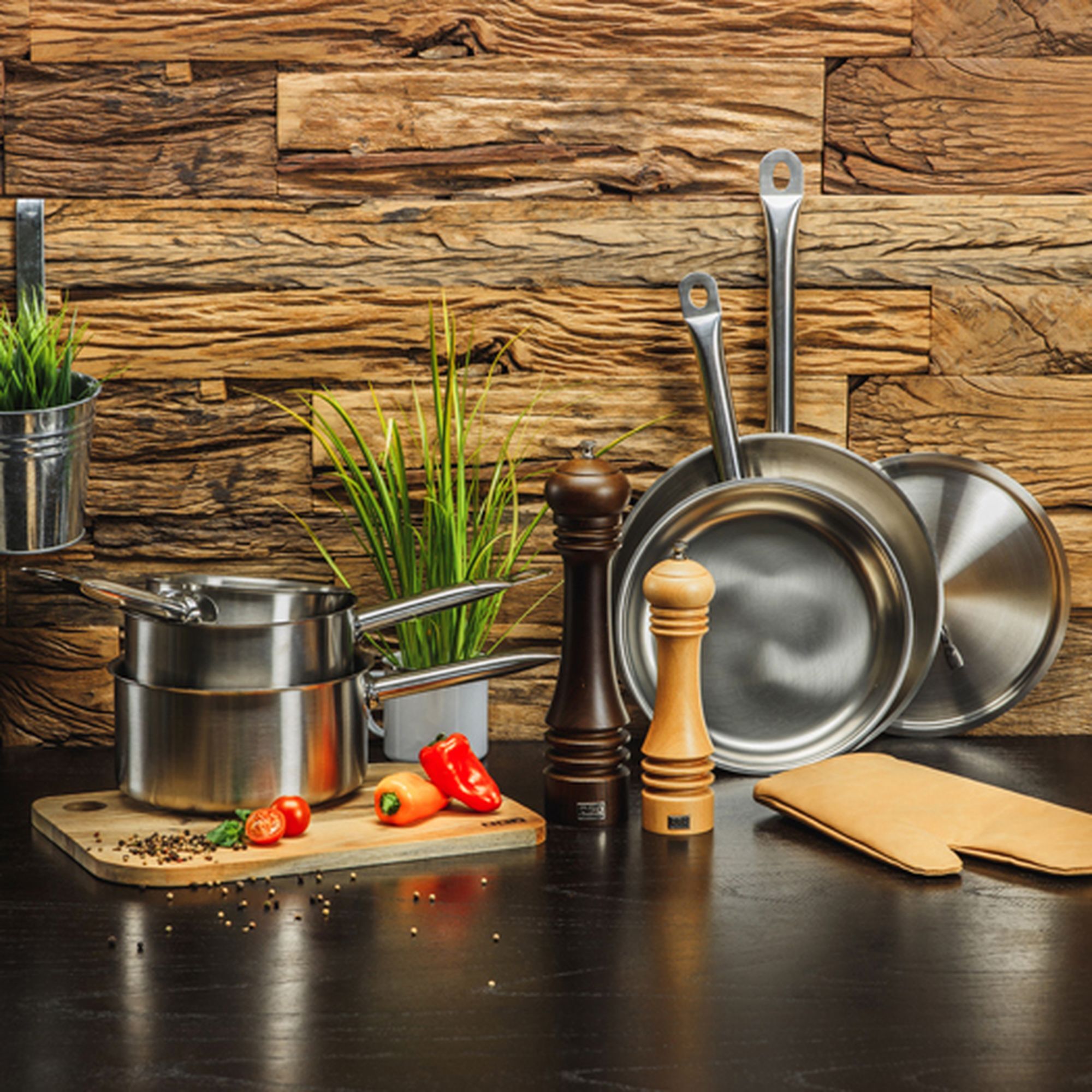 Casserole professionnelle acier inoxydable 18cm - tous feux  PROFESSIONNEL