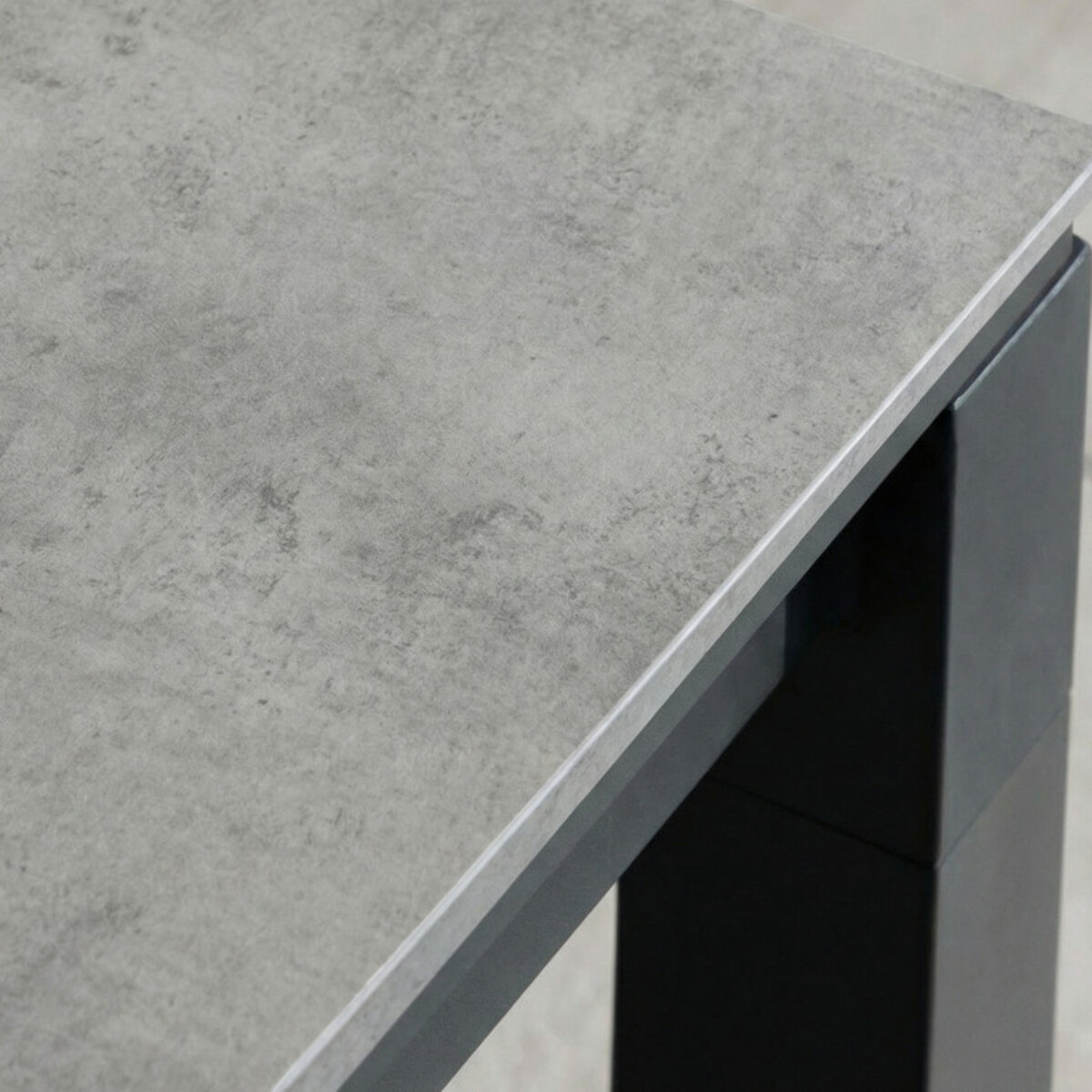 Ensemble table et chaises de jardin  - gris - CARMAPLES XL