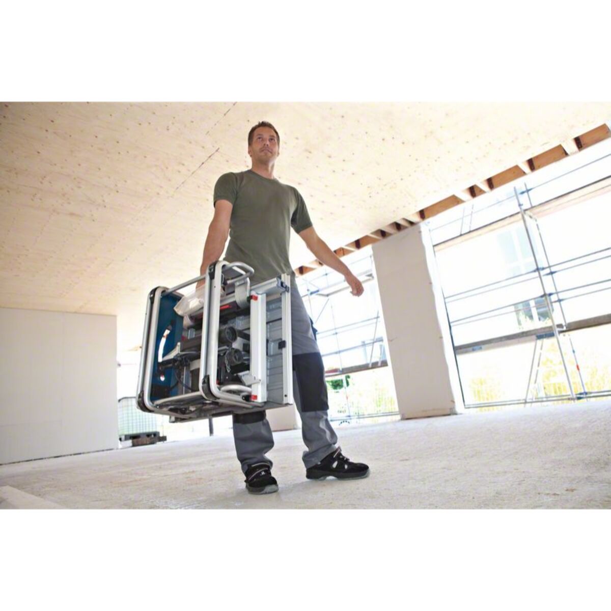 Scie circulaire sur table GTS 10 J - BOSCH - avec accessoires - 0601B30500