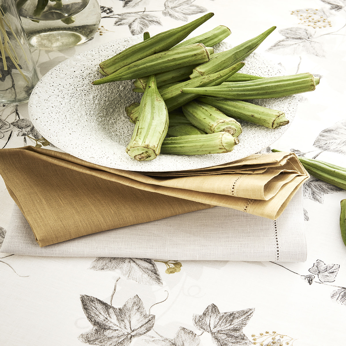 Nappe en lin imprimée et brodée, LIERRE