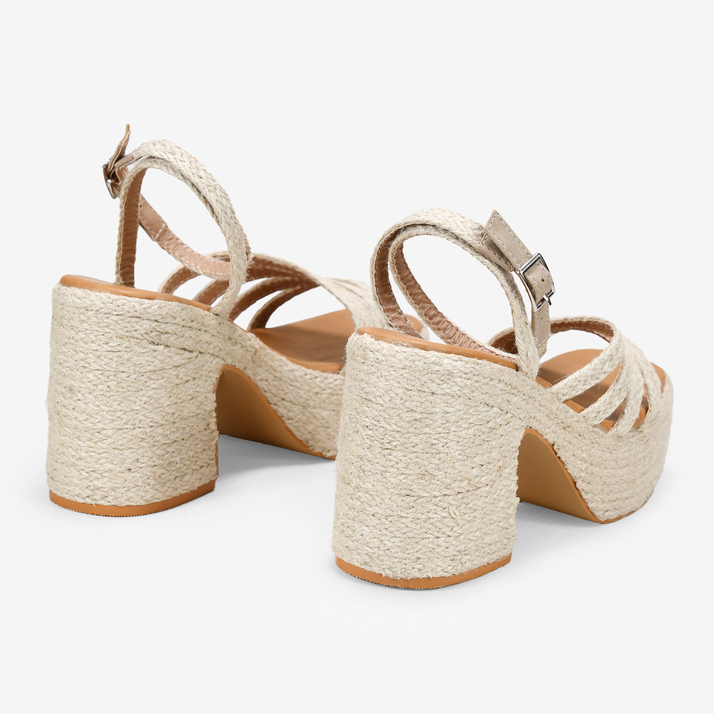 Sandalias de esparto con tacón y plataforma