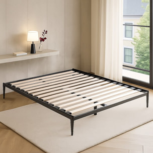 Lit design style industriel noir à lattes larges