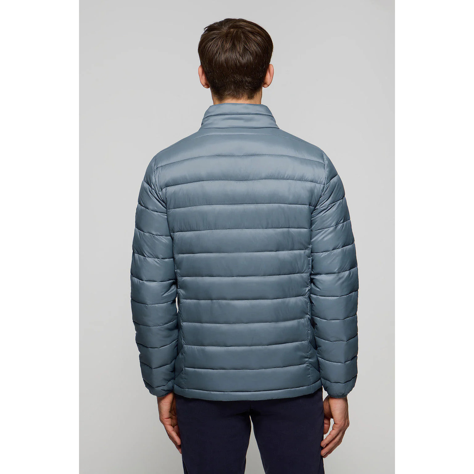 Chaqueta Cabo ultralight azul denim con logotipo