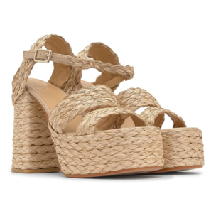 Sandalia de tacón Fresa en rafia tintada con cierre de pulsera