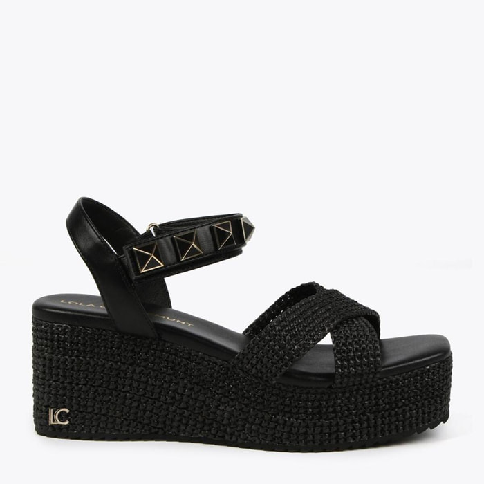 Sandali con plateau dettagli in metallo