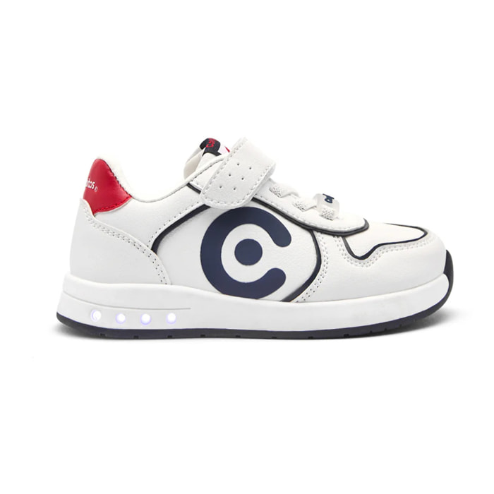 Zapatillas de luces de niños diseño respetuoso