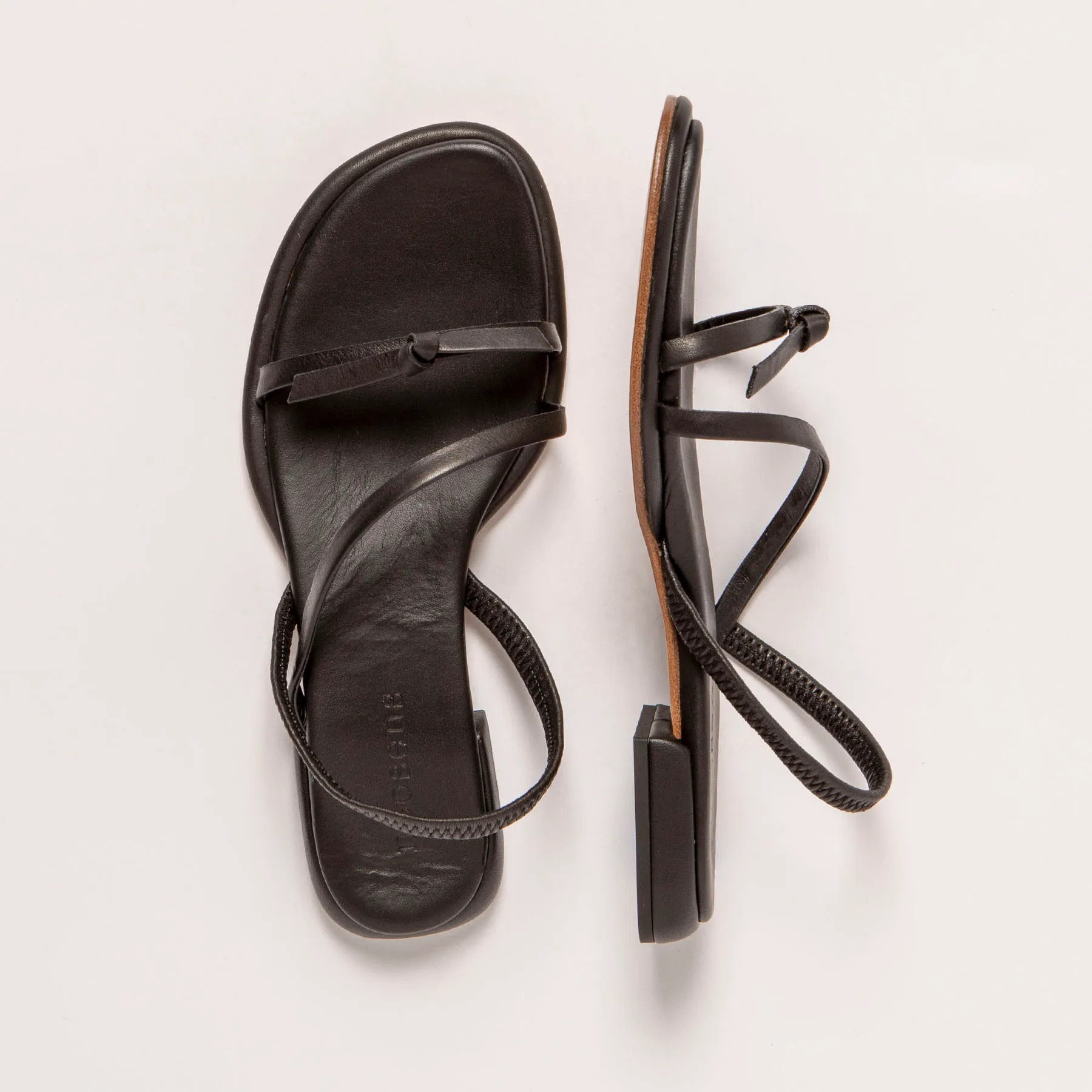 Sandalias S3155 CRISTAL BLACK/ VALVIN color Black