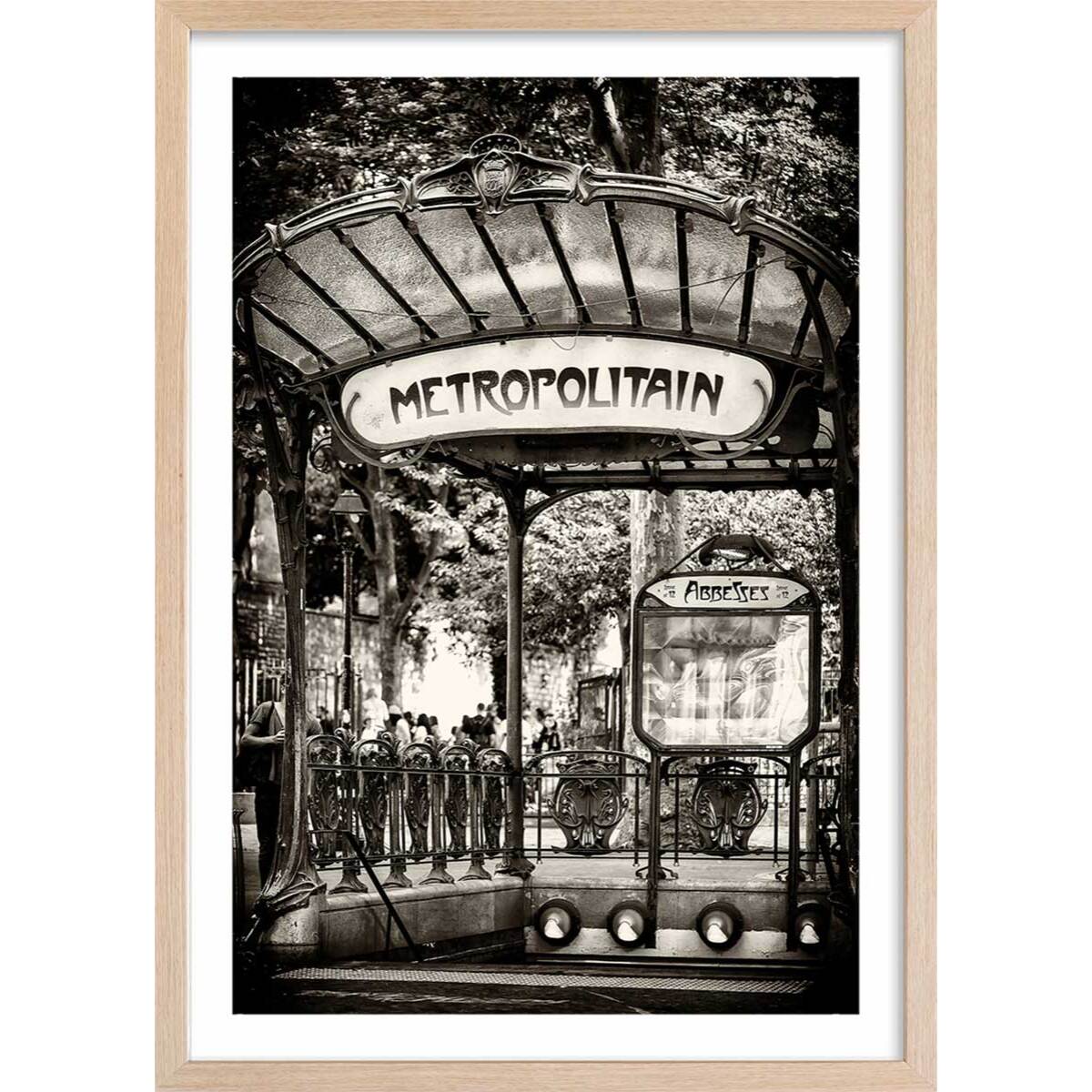 Affiche paris metro abbesses par hugonnard Affiche + cadre en bois - Chêne