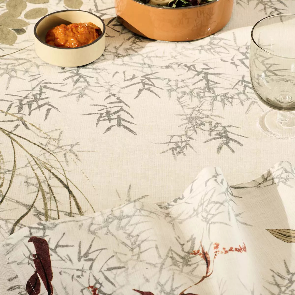 Chemin de table lin & coton lavé 150 g/m² imprimé beige Bambous parchemin