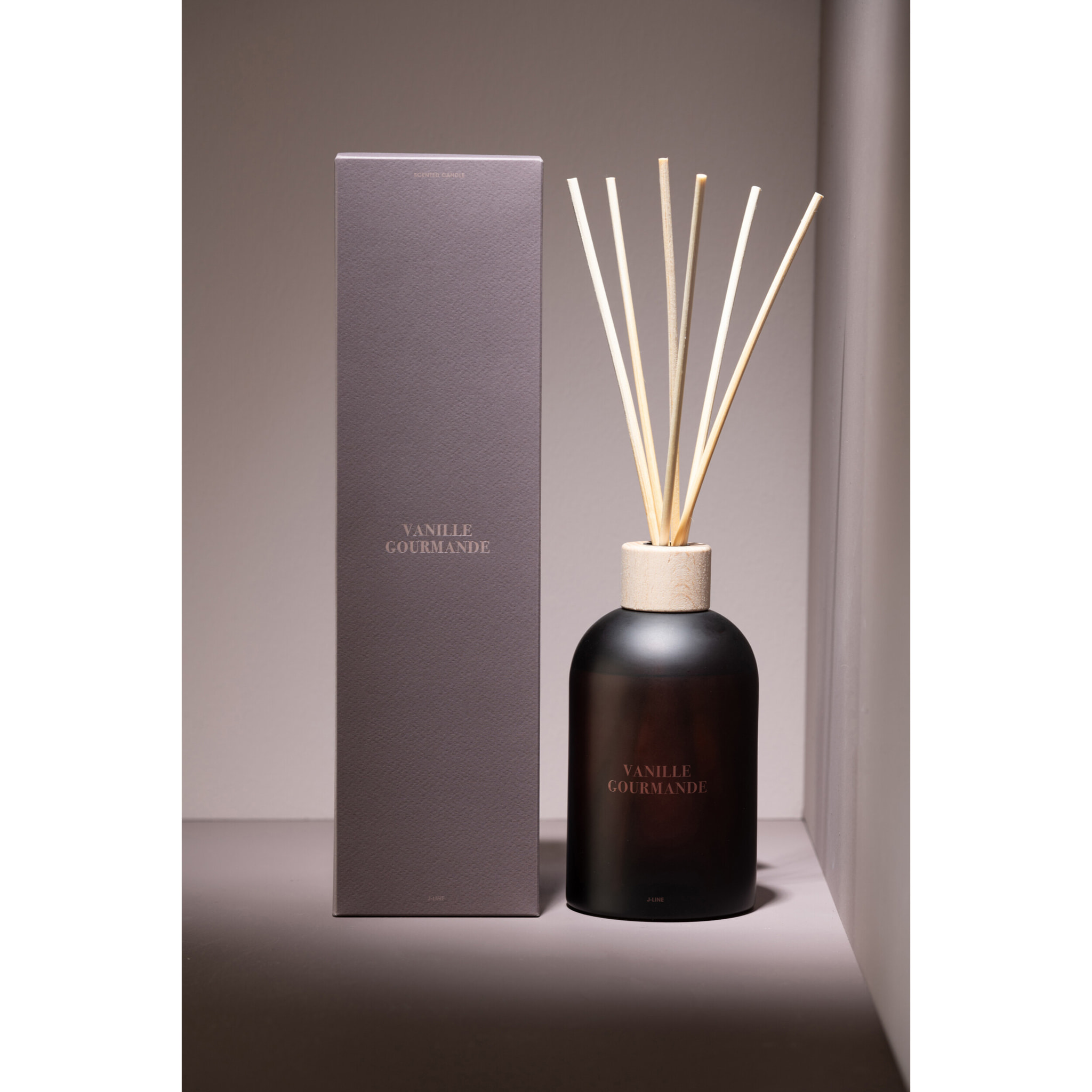 J-Line Bâtonnets parfumés Accords Essentiels - Vanille Gourmande - brun - 550 ml